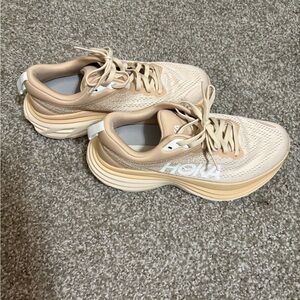 Womens Hoka Bondi 8